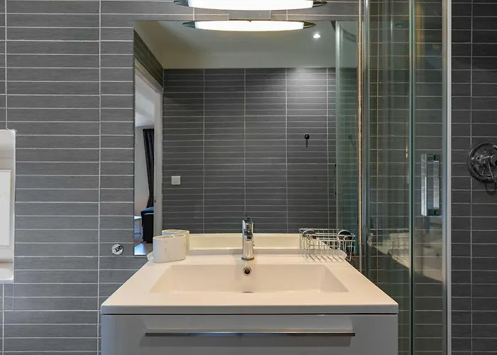 شقة Superb Flat - Ac- 1br - 2p -